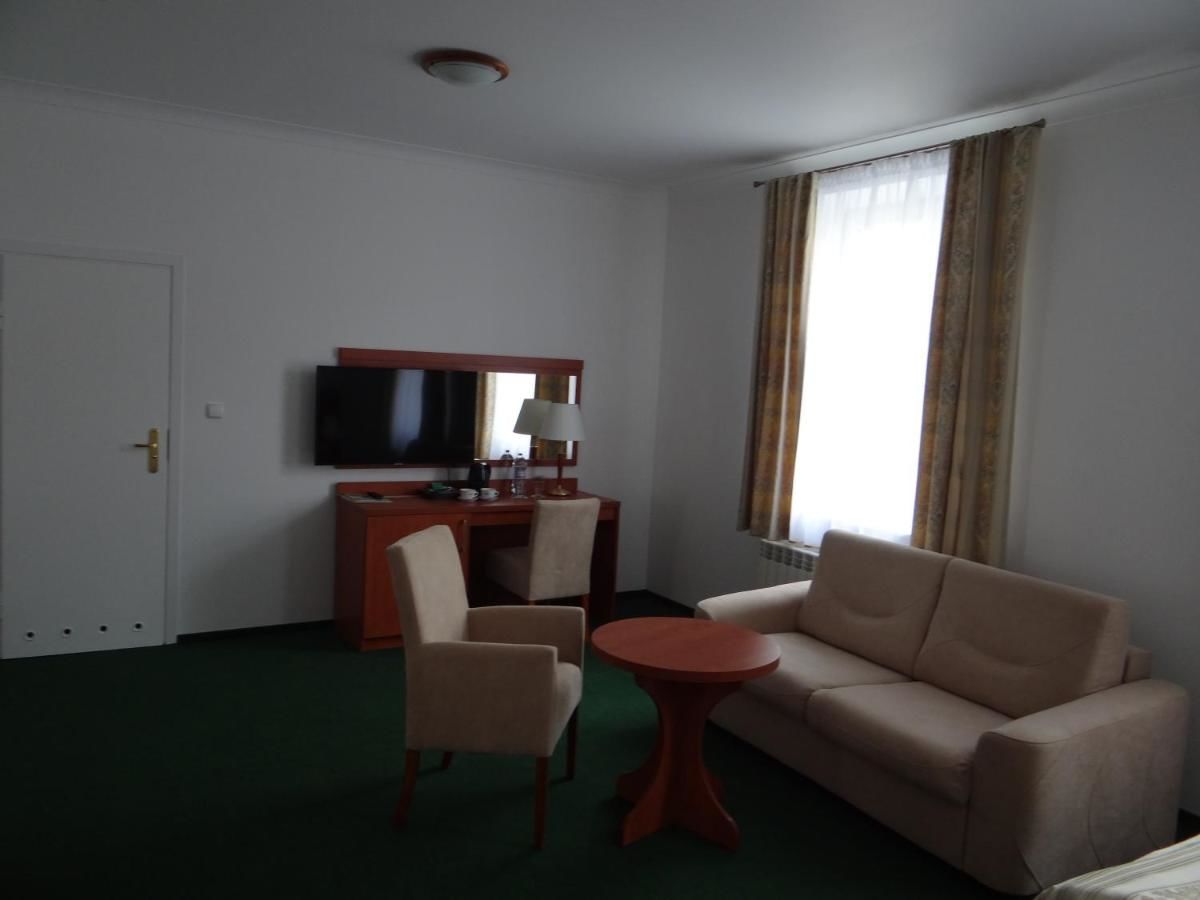 Отель Hotel Wkra Дзялдово-16